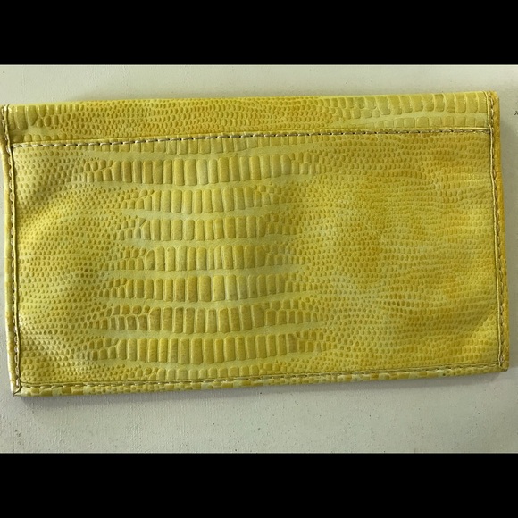Cute yellow handbag clutch with inside pocket - Picture 6 of 6